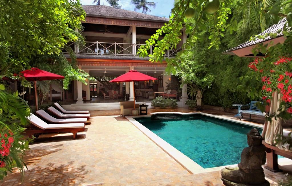 Villa Varuna Legian Buitenkant foto